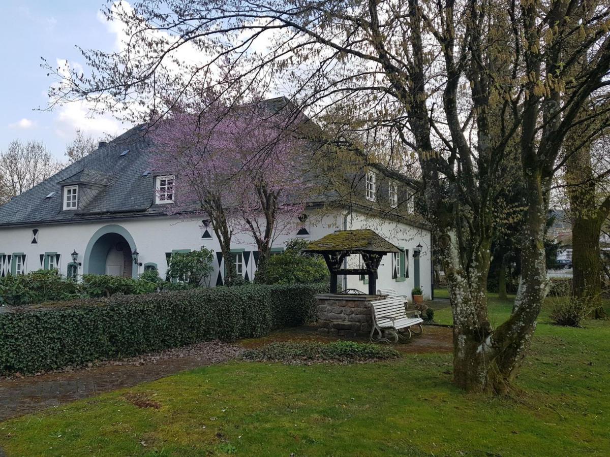 Das Torhaus Im Schloss Schellenstein Olsberg Exterior foto